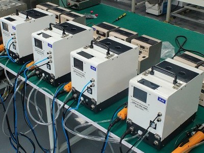 手持式螺絲機(jī)相關(guān)介紹！-堅(jiān)豐股份