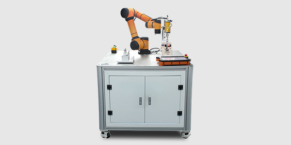 鎖螺絲成自動化突破口，堅(jiān)豐機(jī)器人螺絲機(jī)或迎市場爆發(fā)